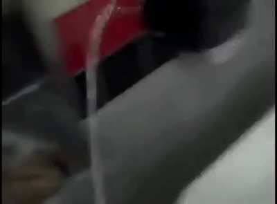 pee vandal