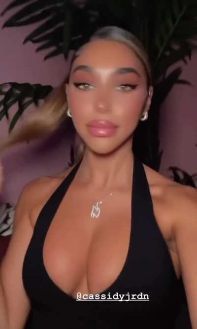 Night out selfie
