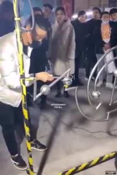 Winning most difficult buzz wire game