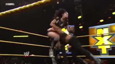 Kaitlyn defeats AJ