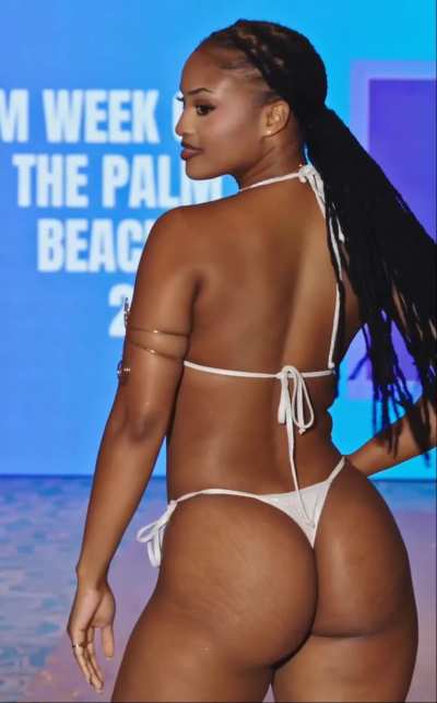 Aziza Major - Berry Beachy, Swim Week Palm Beaches 2025