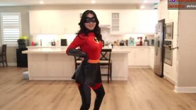 CodeMiko as Elastigirl