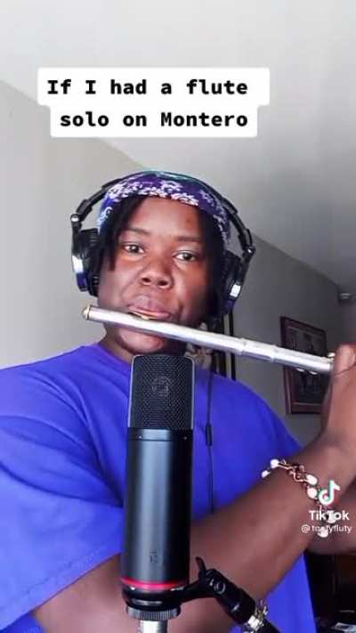 Flute solo
