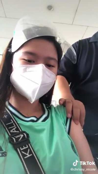 ay naka video pala