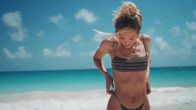 Candice Swanepoel