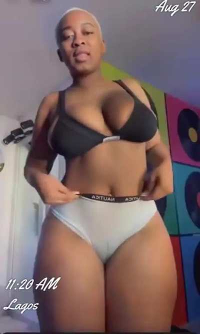 🖤🤍