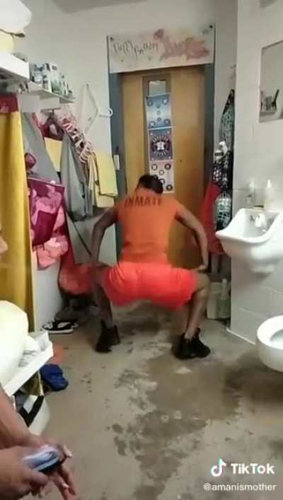Me in prison trying to distract the guard while my friend escapes😂