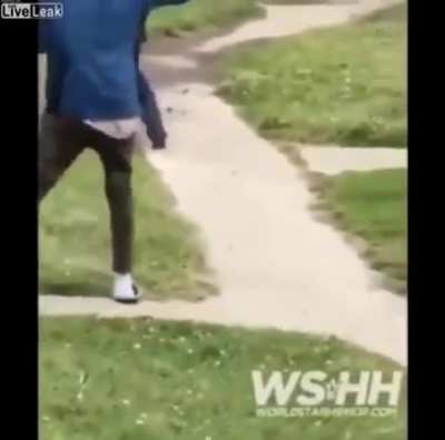 Few gentlemen explains some dude that he shouldn't beat women.