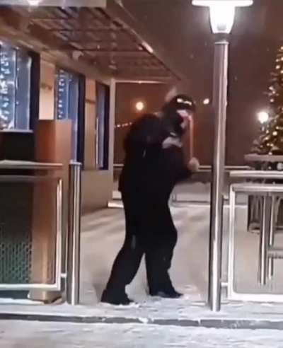 Drunk vs pole