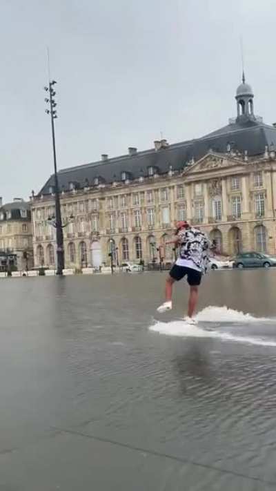 Sliding on the water in the middle of the city