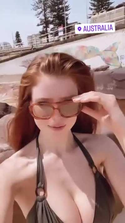 Emily Deyt-aysage