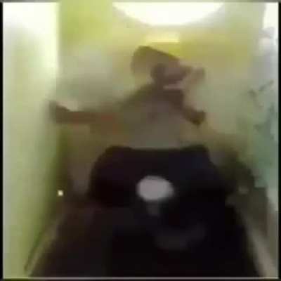 Caraio man calma só to cagano