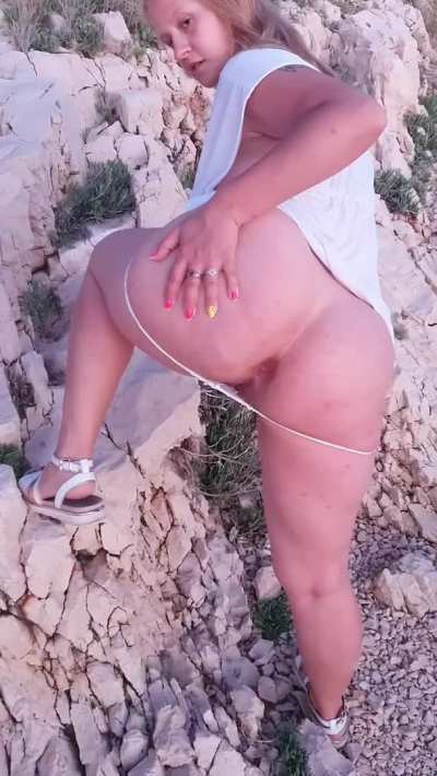 Me, meaning thick, curvy girl, my big ass and tight asshole in the open air by the sea. Kisses