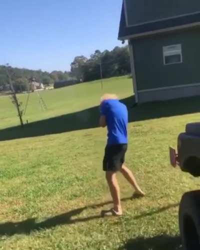 mhm so you were telling me about how you are strong enough for a one-handed shot.