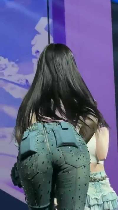 Twice - nayeon