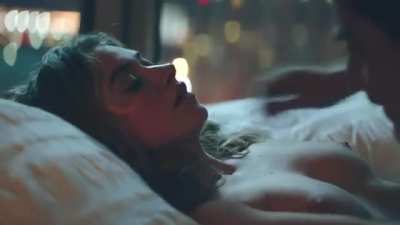 Imogen Poots Tits