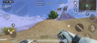 so a newly spawned player got in my tank so I used all the bullets and gave it to him