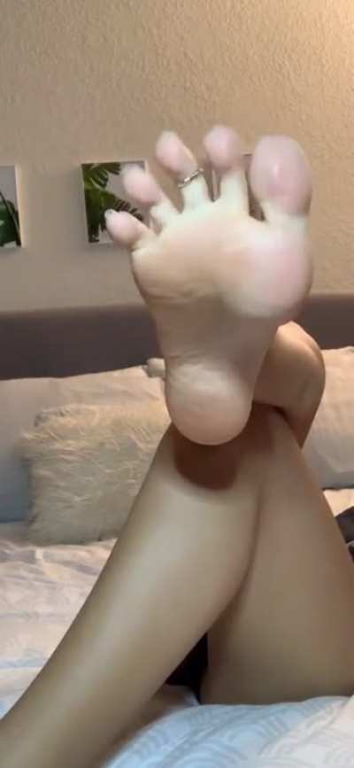 Pretty fucking feet