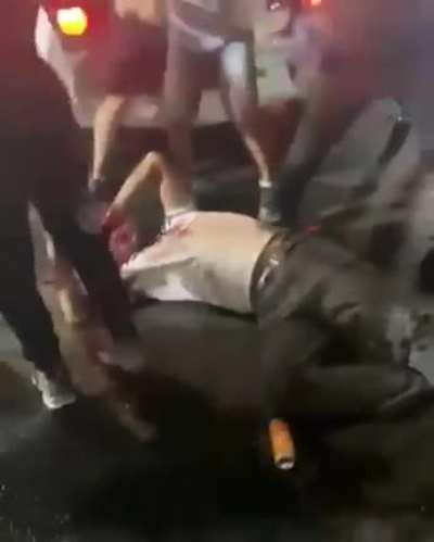 Under the protection of the israeli army, settlers beat a Palestinian to death. He died.