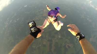 Naked free fall