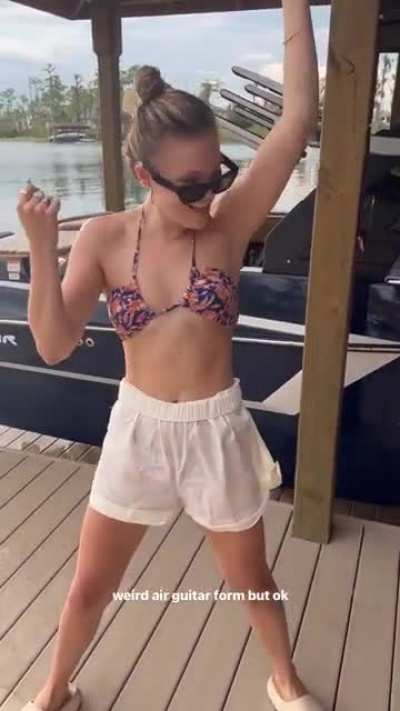 air guitar