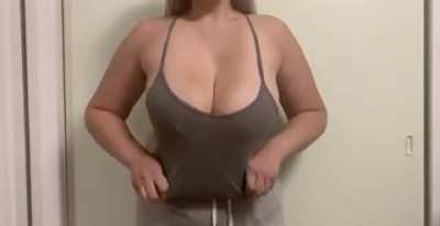 (F)irst TittyDrop!