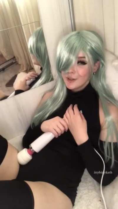 I’ll be posting the full video in about an hour to my onlyf<wbr>ans!💕<wbr>✨8 minutes, 3 orgasms, 1 hitachi magic wand and 1 very overstimulated cosplay girl✨No extra paywall! Available after subscribing✨