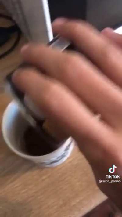 Бесит!
