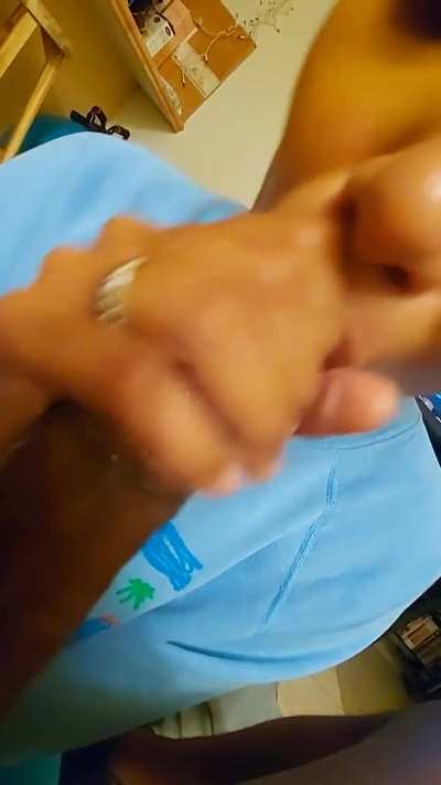She was admiring my dick! 🍆🤴🏿😍💯<wbr>🤷🏾😉👀💦<wbr>😜🤣😤