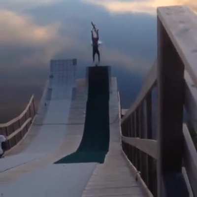 Jump your way to the heaven
