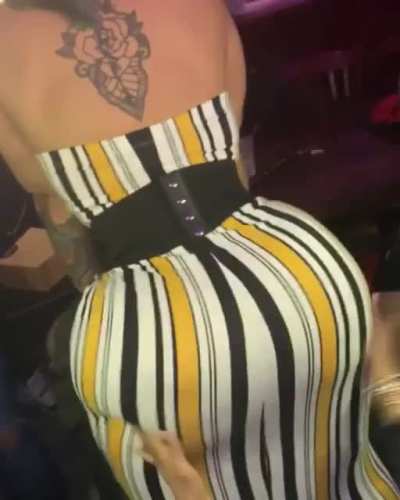 Lambo<wbr>rghin<wbr>iBodi<wbr>ezz #Approved 😍🍑✅