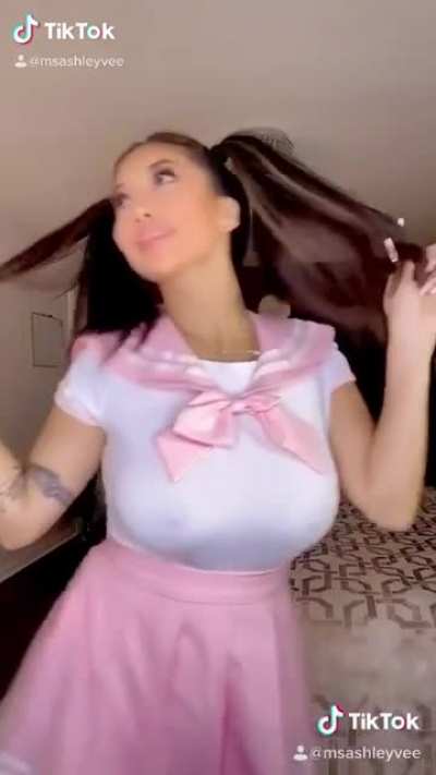 was posted earlier but here’s the full size video