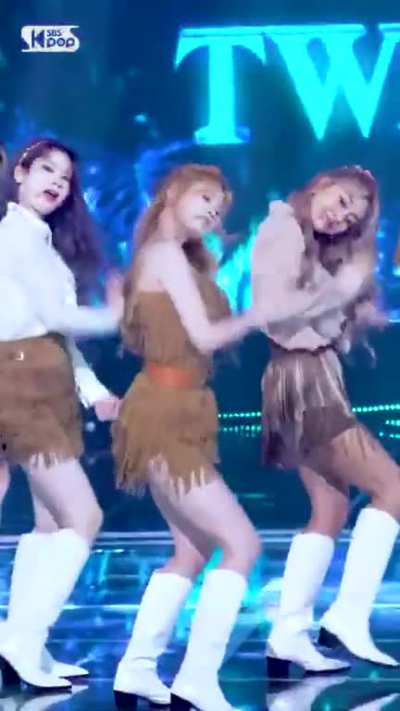 200614 - Sana (ft. Dahyun & Jihyo)