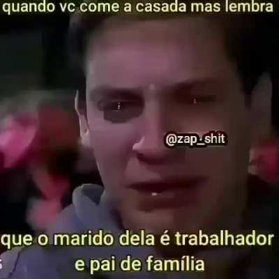 Fico com pena mas comer e minha profissão