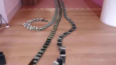 10,000 Iphone domino
