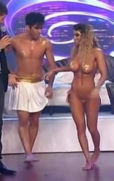 Petite Spanish Dancer with Fantastic Tits
