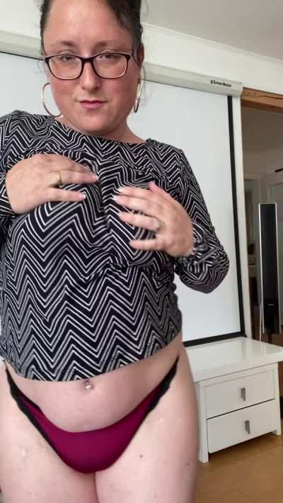 Get your cock ready ! I'll make sure it's hard and throbbing for me!