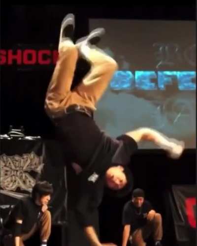 One hand hops to the beat