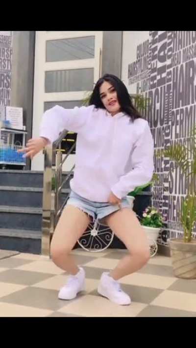 Pussy slip? 👀
