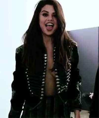 Selena Gomez,