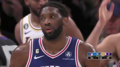 [Highlight] Joel Embiid decides to jam it all over Wenyen Gabriel