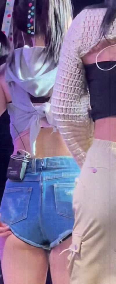Let me unzip those shorts and see more 🤤🍑