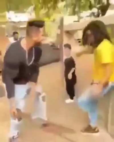 MAAU - Video #9813