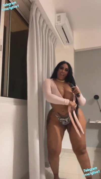 Jeyvigil nipslips