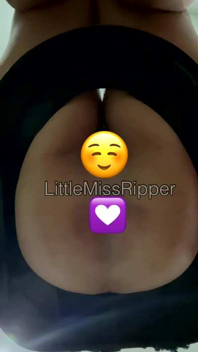 Just imagine how cute my hole would look pushing this fart out