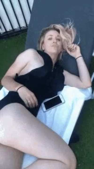 Eyy