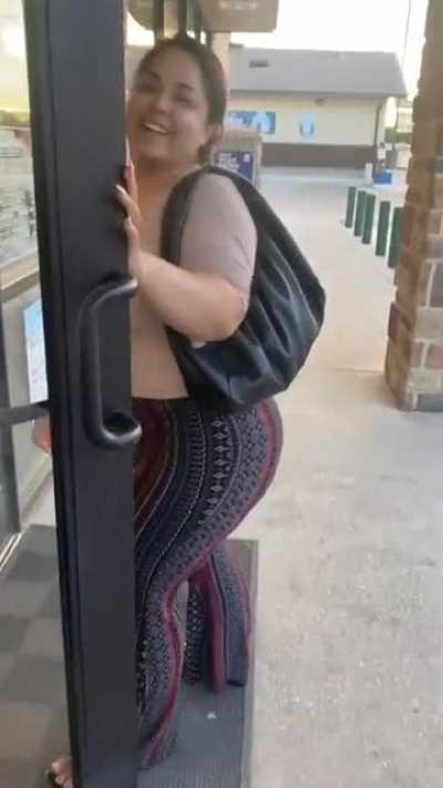 Have mercy 😫🍑
