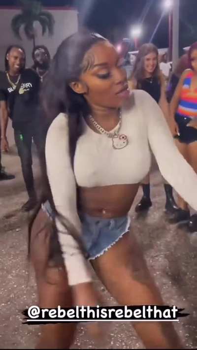 Dancing Rebel is a whole vibe to watch 🔥 (@reb<wbr>elthi<wbr>srebe<wbr>lthat<wbr>) 