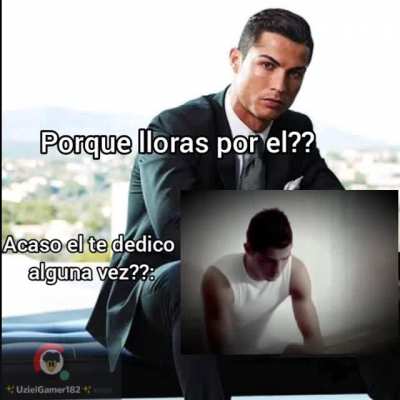 Además de ser de los mejores futbolistas de la historia, un alto cantante, q más se puede pedir 😍😍😍