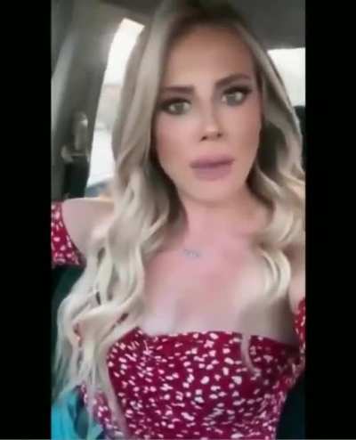 Anti-vaxxer with veneers, Botox, lip filler dyed hair, tanning bed skin and a rhinoplasties is refusing to put something “foreign” in her body